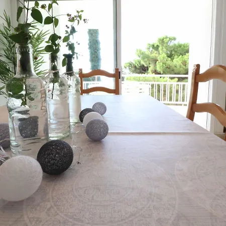 Urcatusa Llevant - 6 Pax Con Piscina G27034 * Sant Feliu de Guíxols