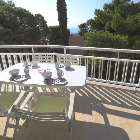 Apartment Urcatusa Llevant - 6 Pax Con Piscina G27034 Sant Feliu de Guixols